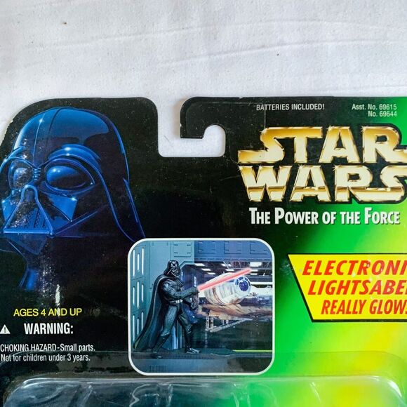 STAR WARS POTF DARTH VADER ELECTRONIC POWER F/X  1996 Kenner Box Damage - Picture 4 of 7